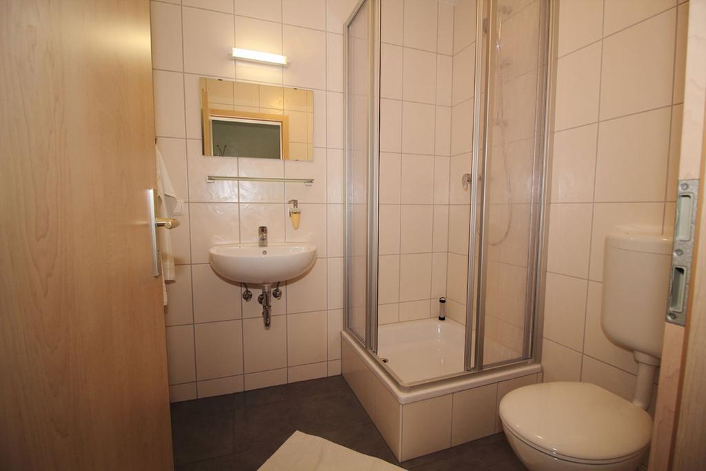 Kutterfisch Kajueten Direkt Im Stadthafen Apartment Сасниц Екстериор снимка